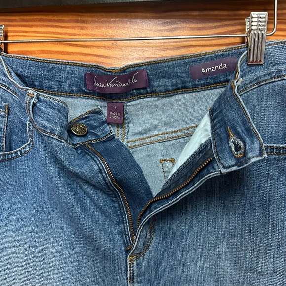 Gloria Vanderbilt Amanda size 14 Jean Capri 5 pockets slit and rivets at ankle - Picture 3 of 8